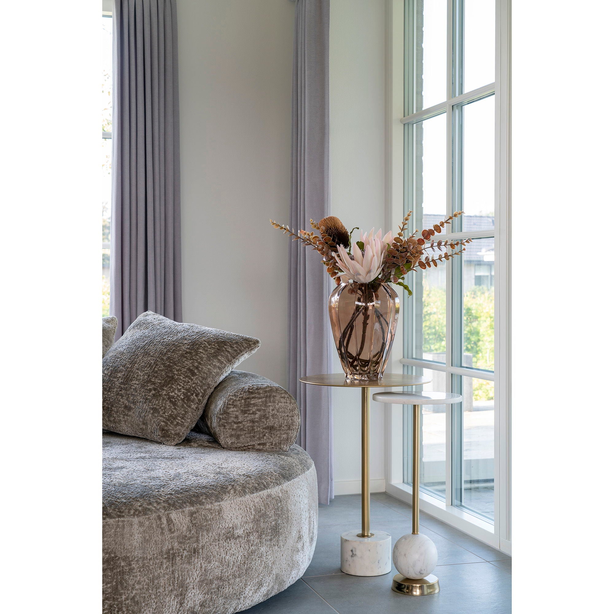 Salo Side table