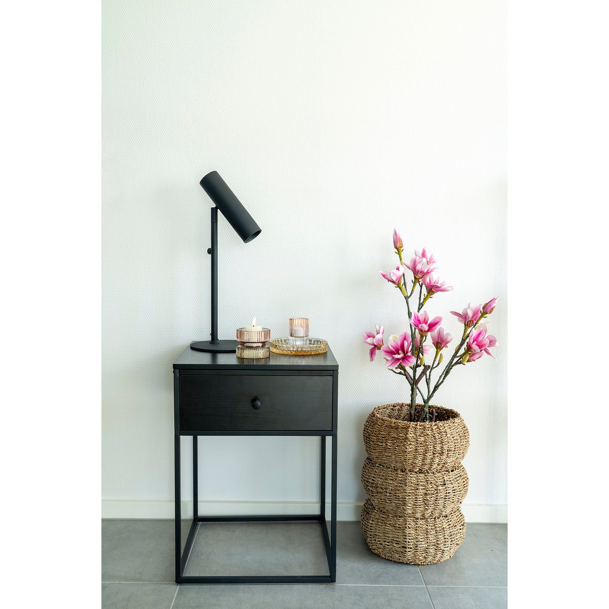 Vita Side table