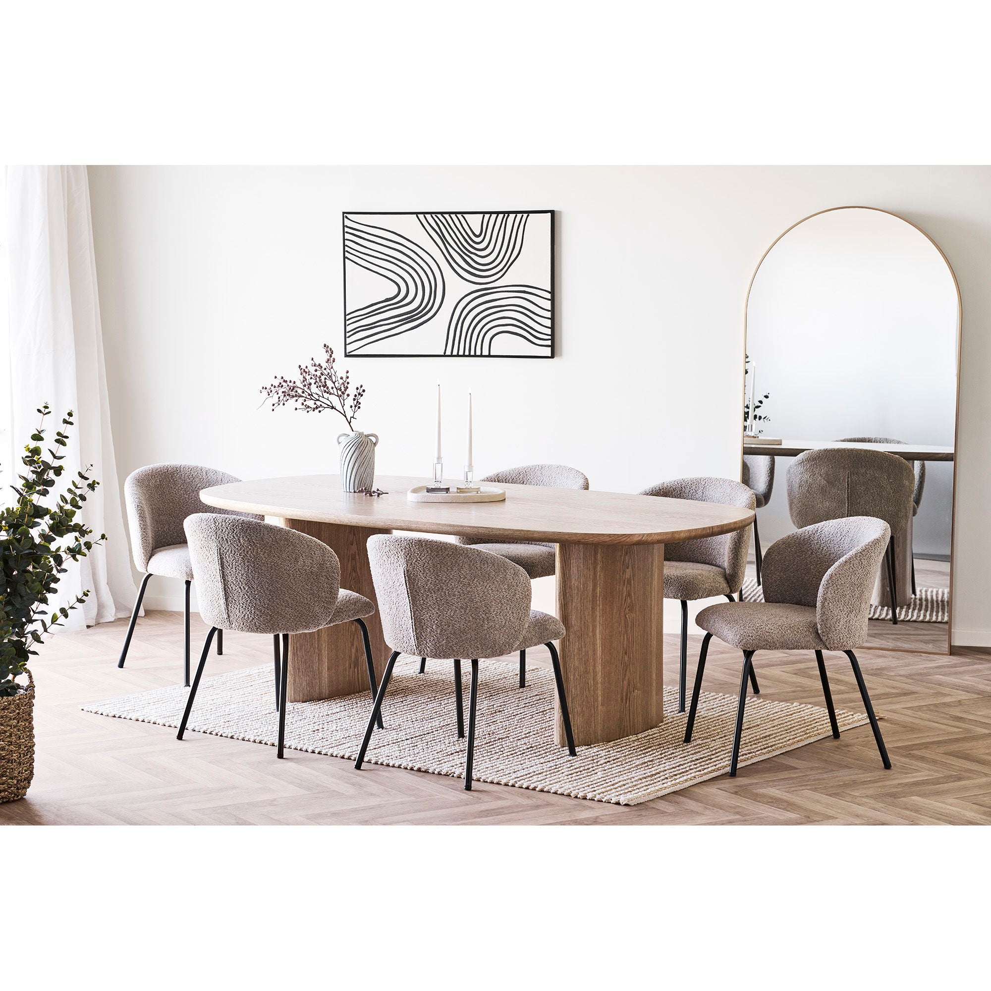 Serra Dining Table