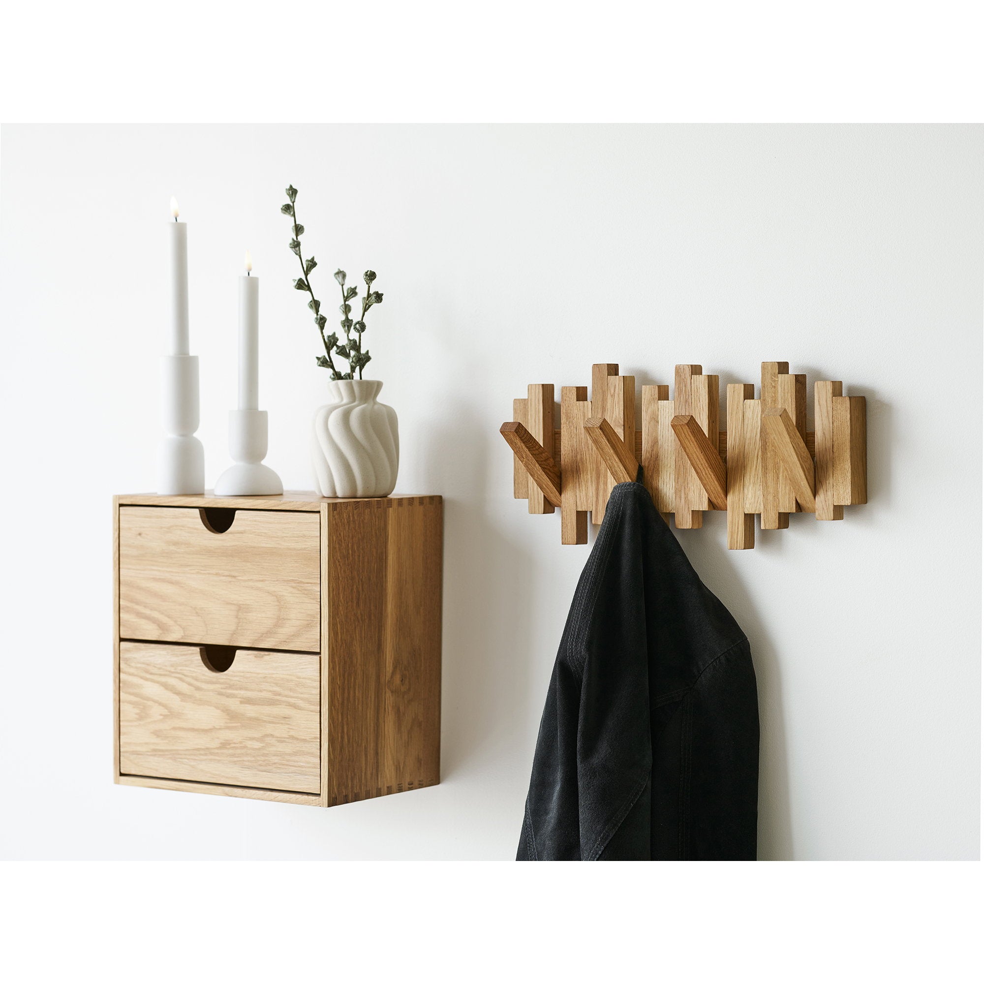 Caltra Coat Rack – Oak – Natural