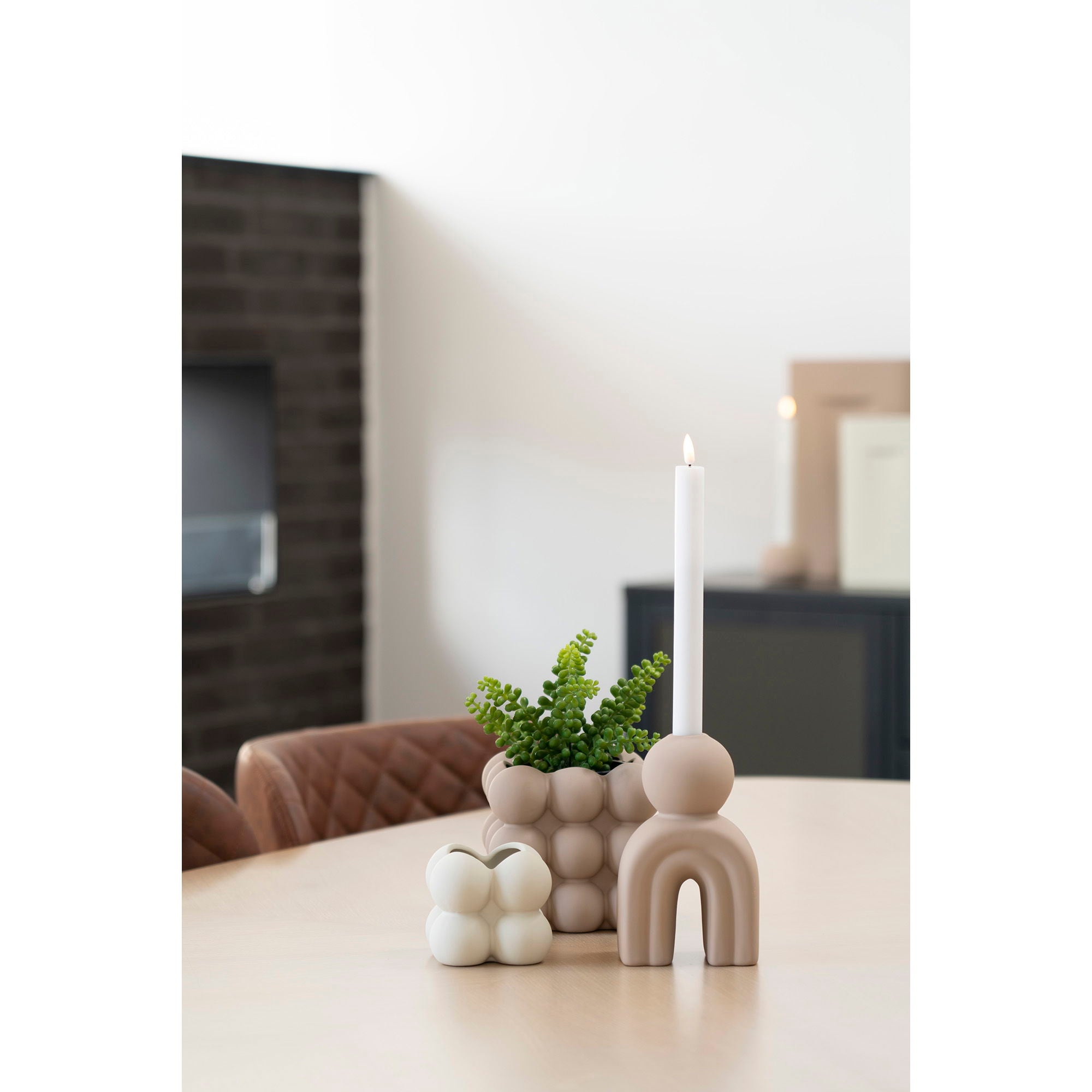 Candle holder