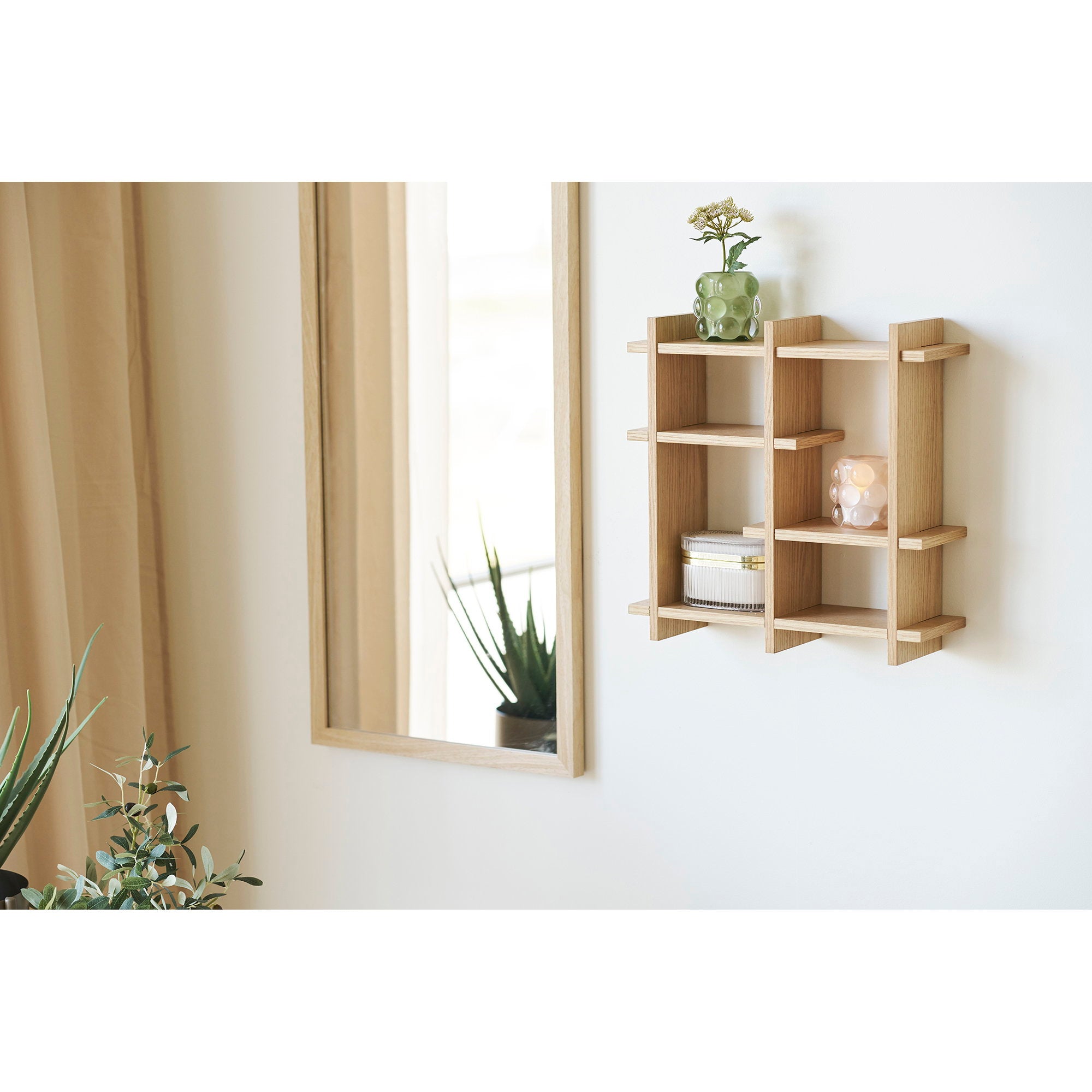 Candle Holder – Beige / Green