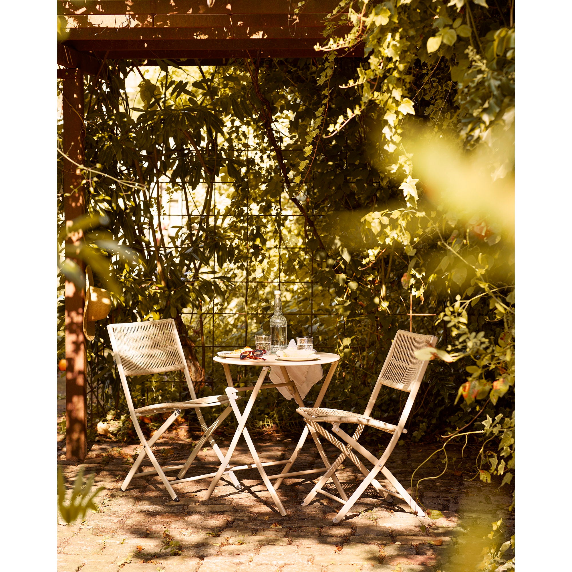 Arcas Bistro Set – Taupe