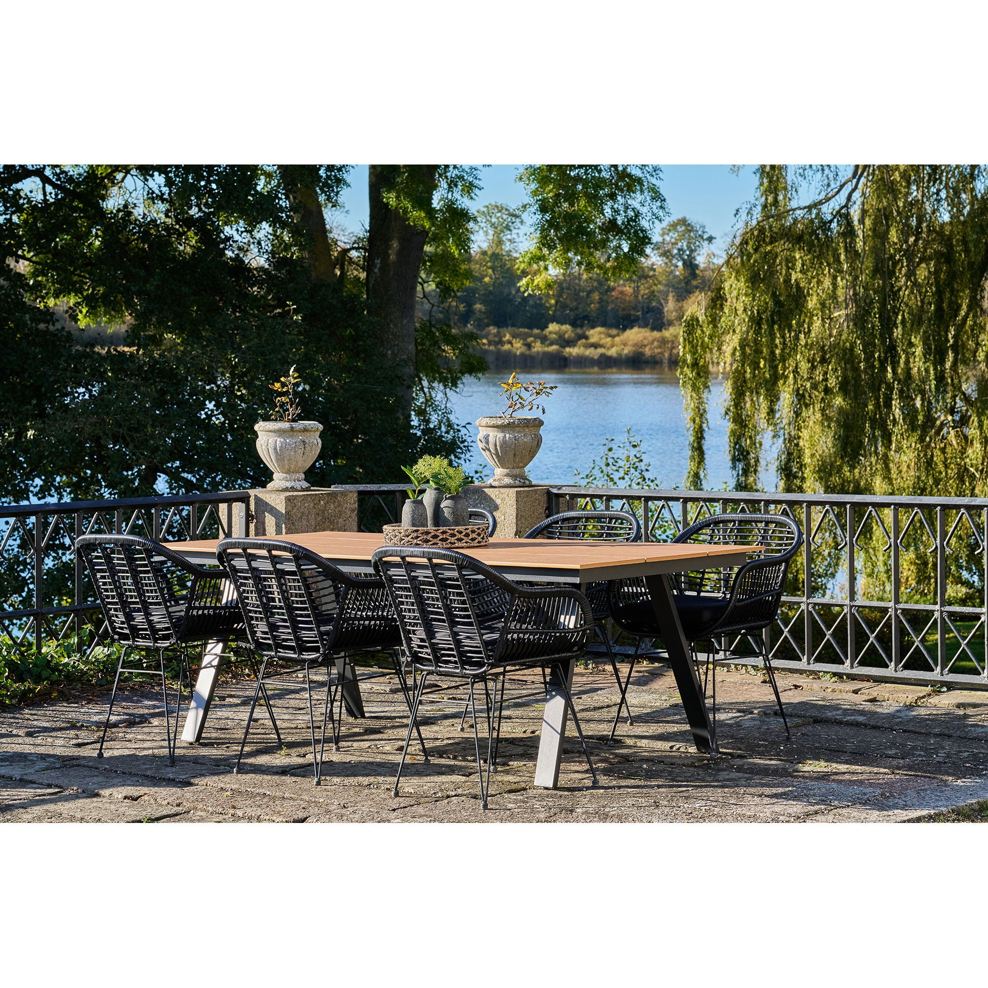 Toronto Dining Table
