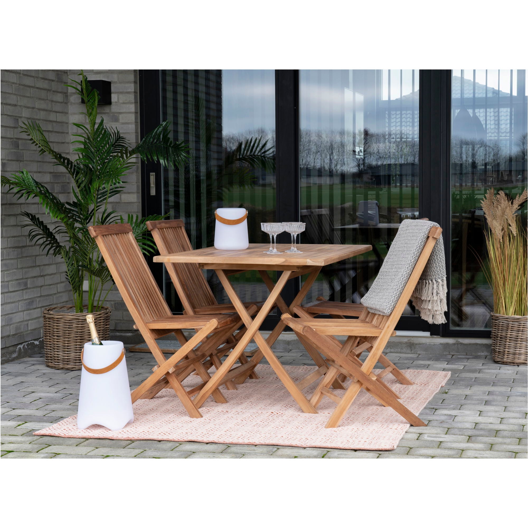 Oviedo Dining Table