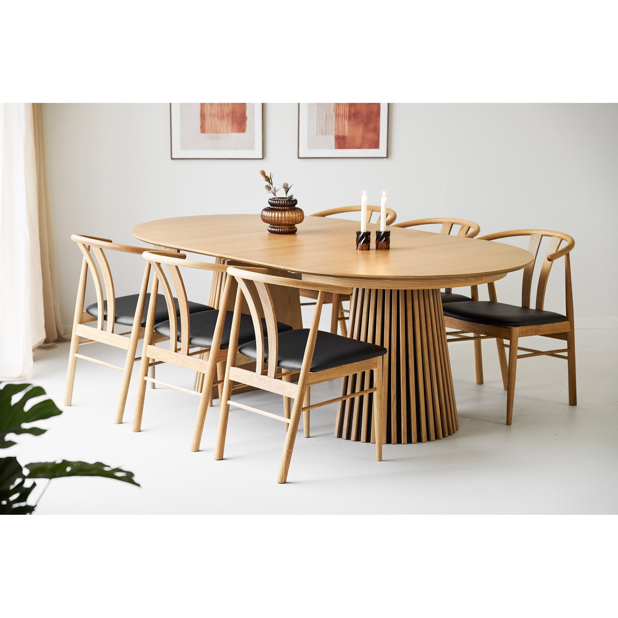 Osaka and Artenara Dining Set – PU Leather – Oak / Nature / Black