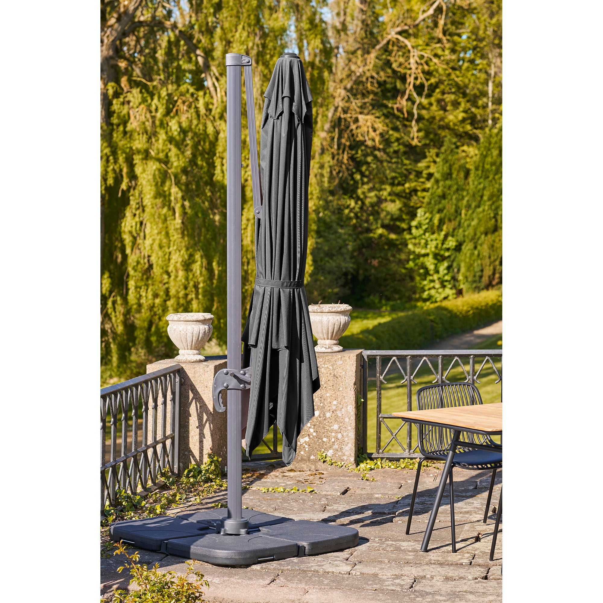 Baza Hanging Parasol – Black