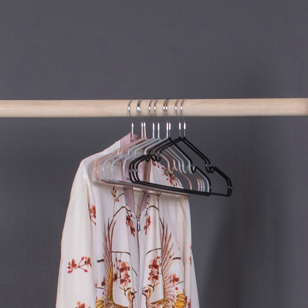 Massa Hangers Display