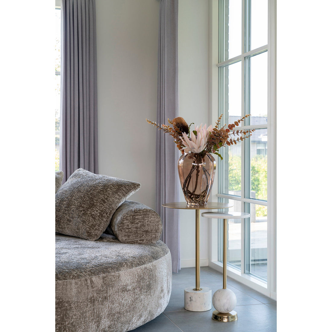 Salo Side table