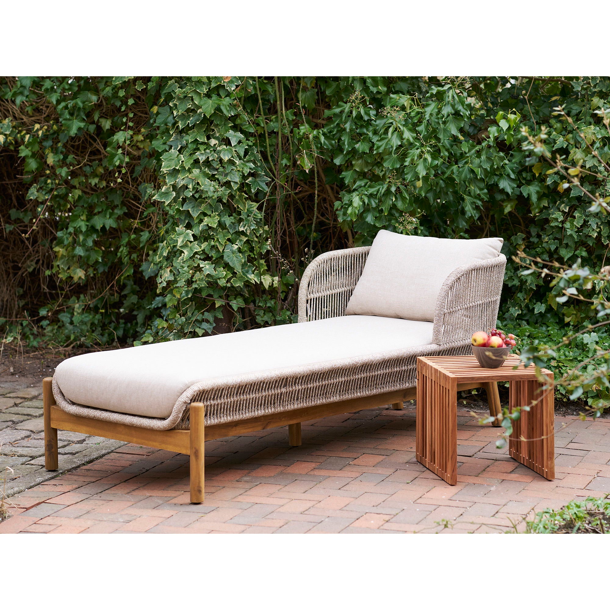 Pego Side Table