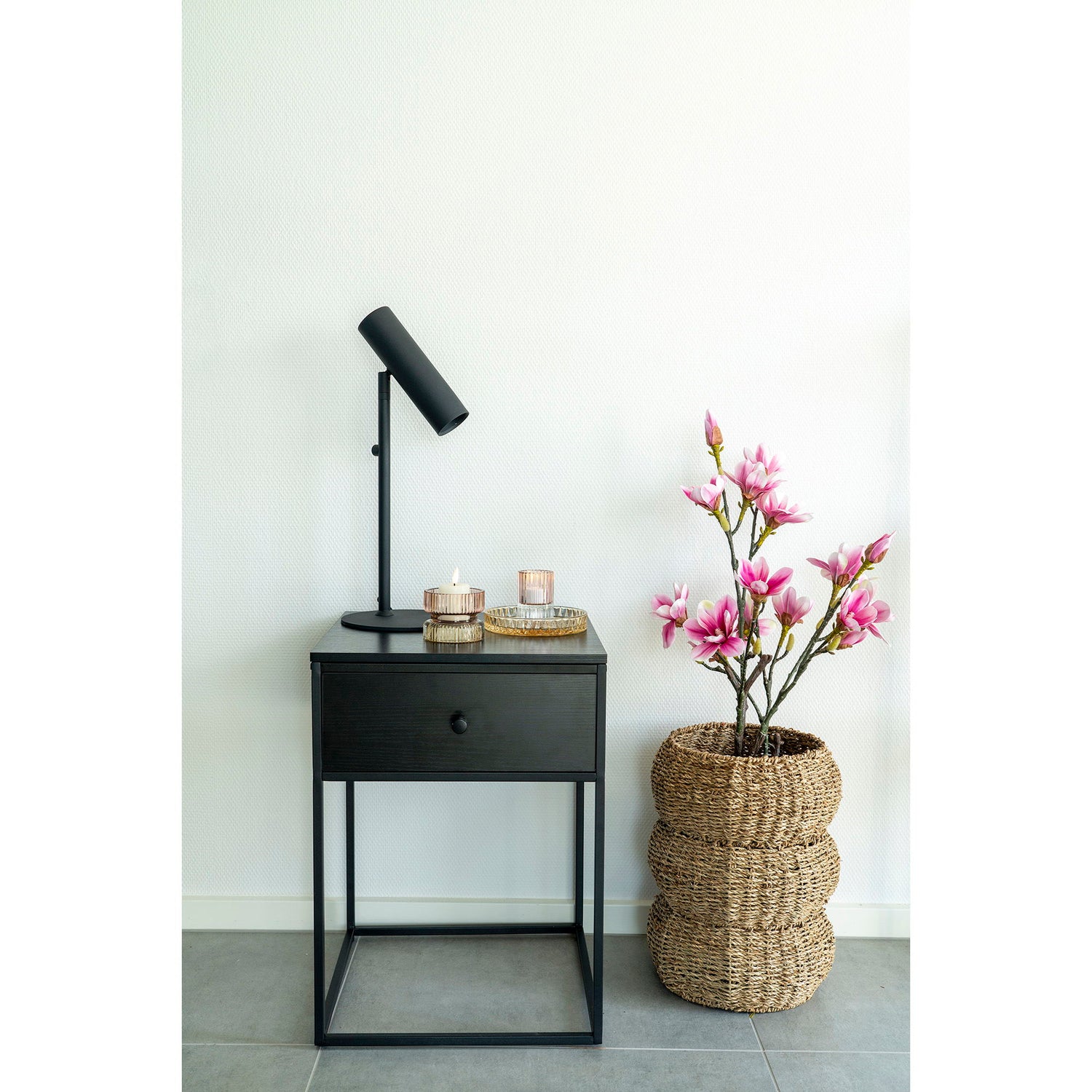 Vita Side table