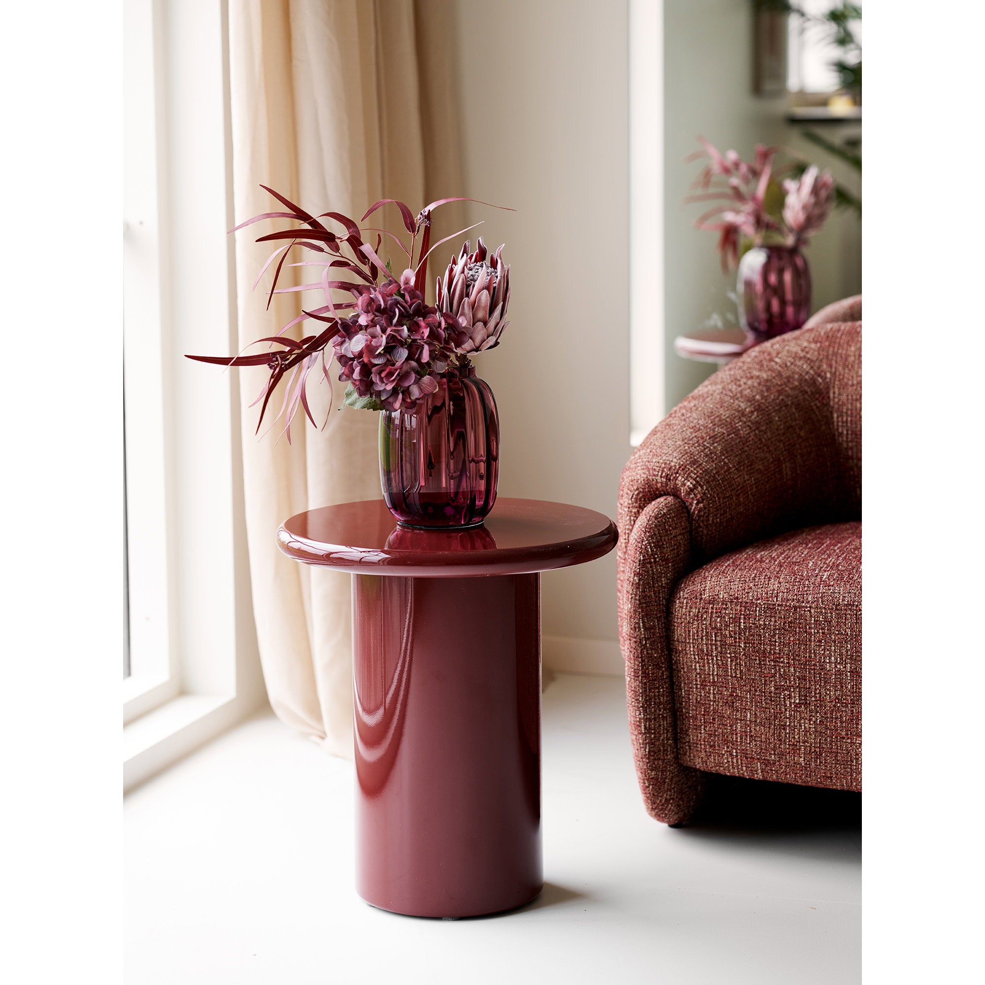 Otago Side Table – Bordeaux