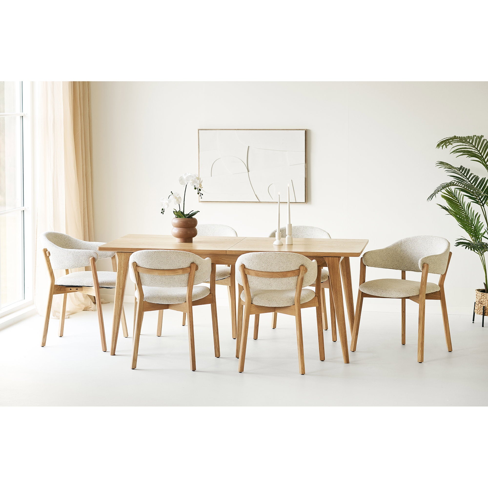 Darwin Dining Table – Oak – Natural