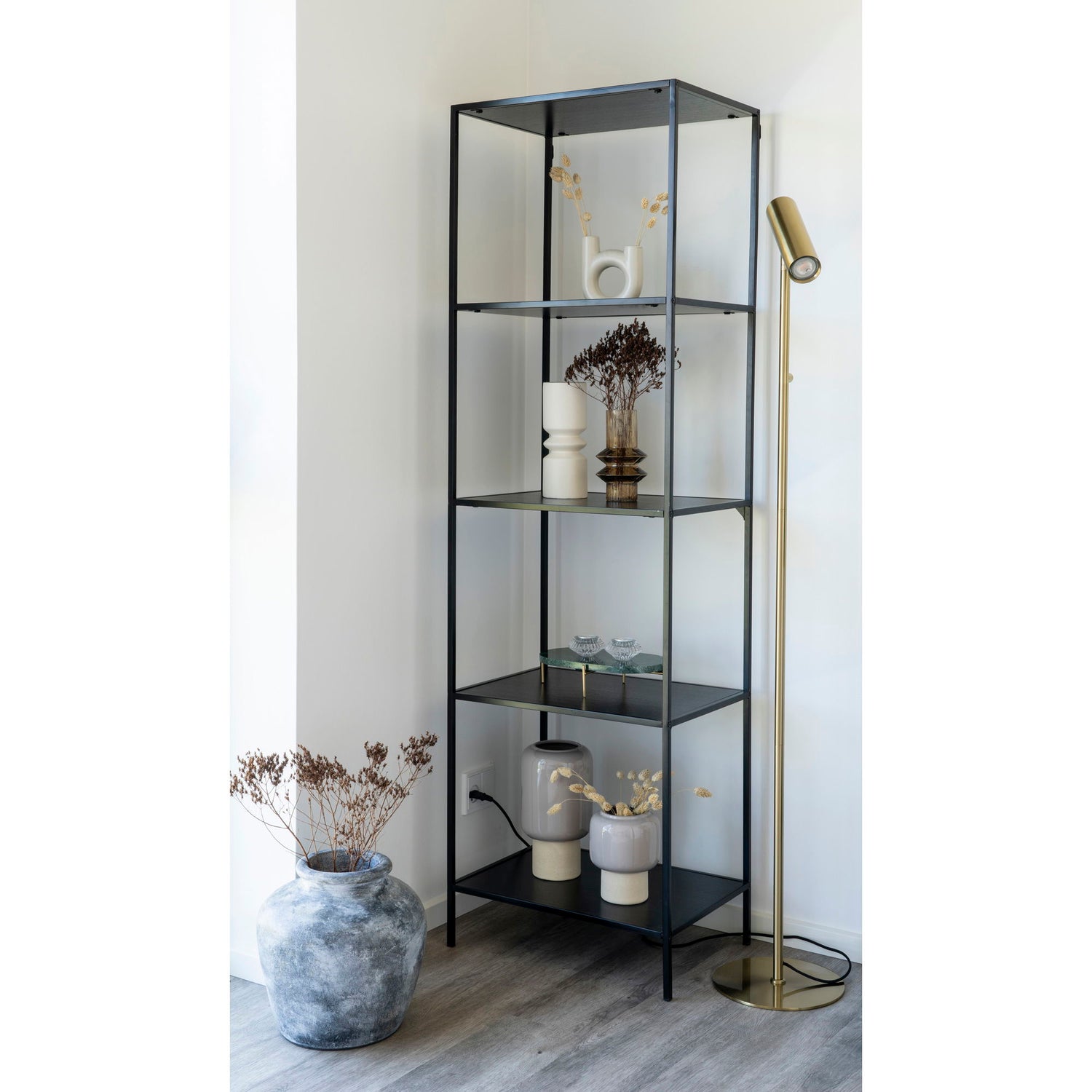 Vita shelf