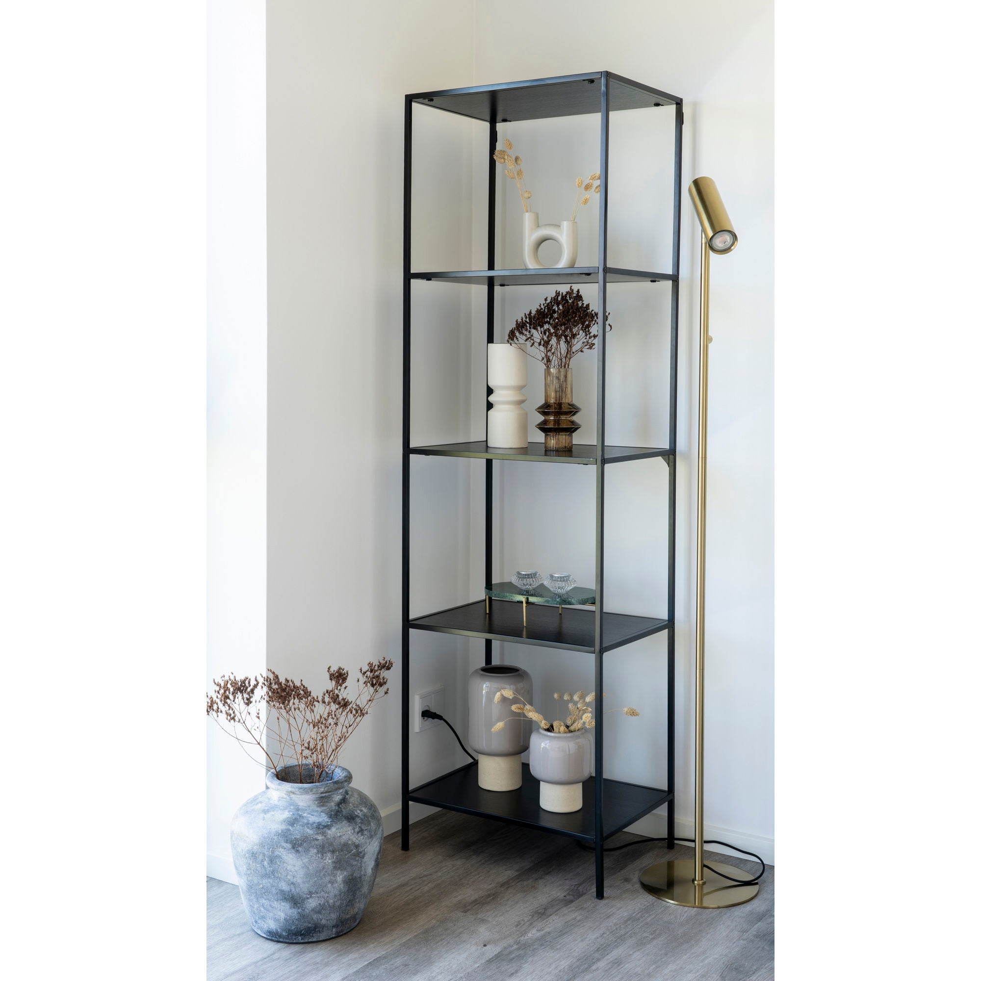 Vita shelf
