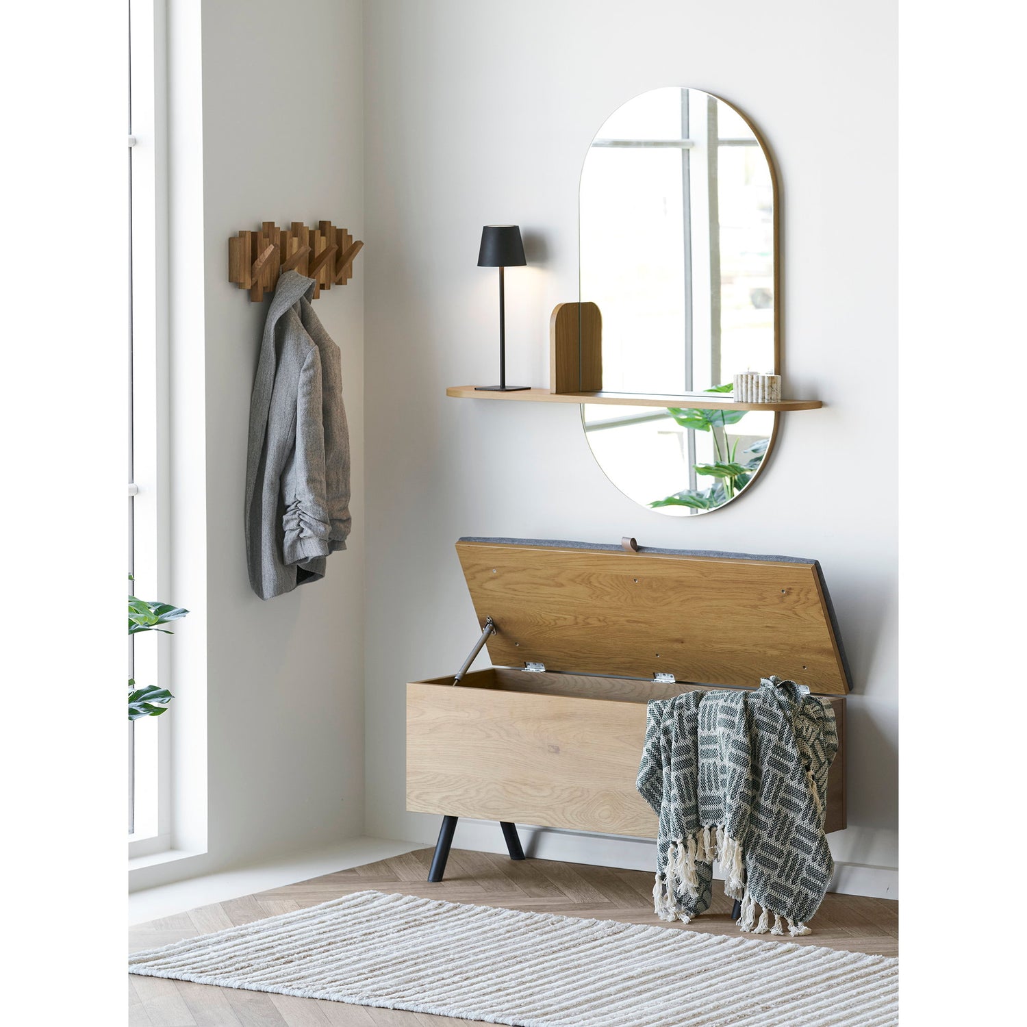 Barco Mirror with Shelf – Natural
