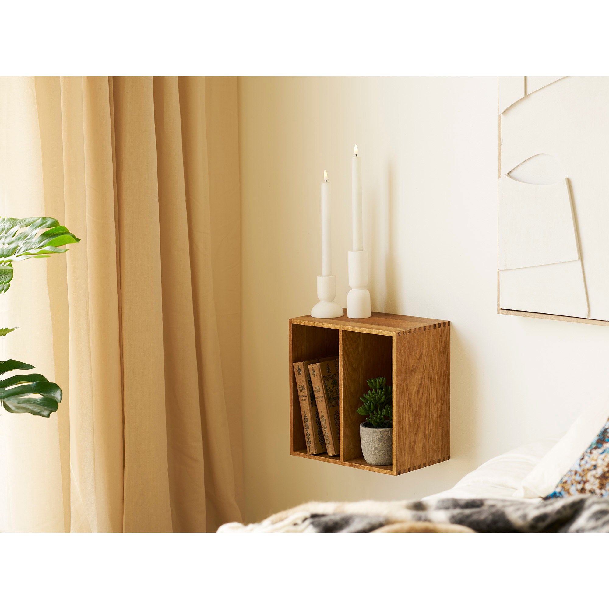 Townsville Wall Shelf with vertical rooms – Oak – Natural