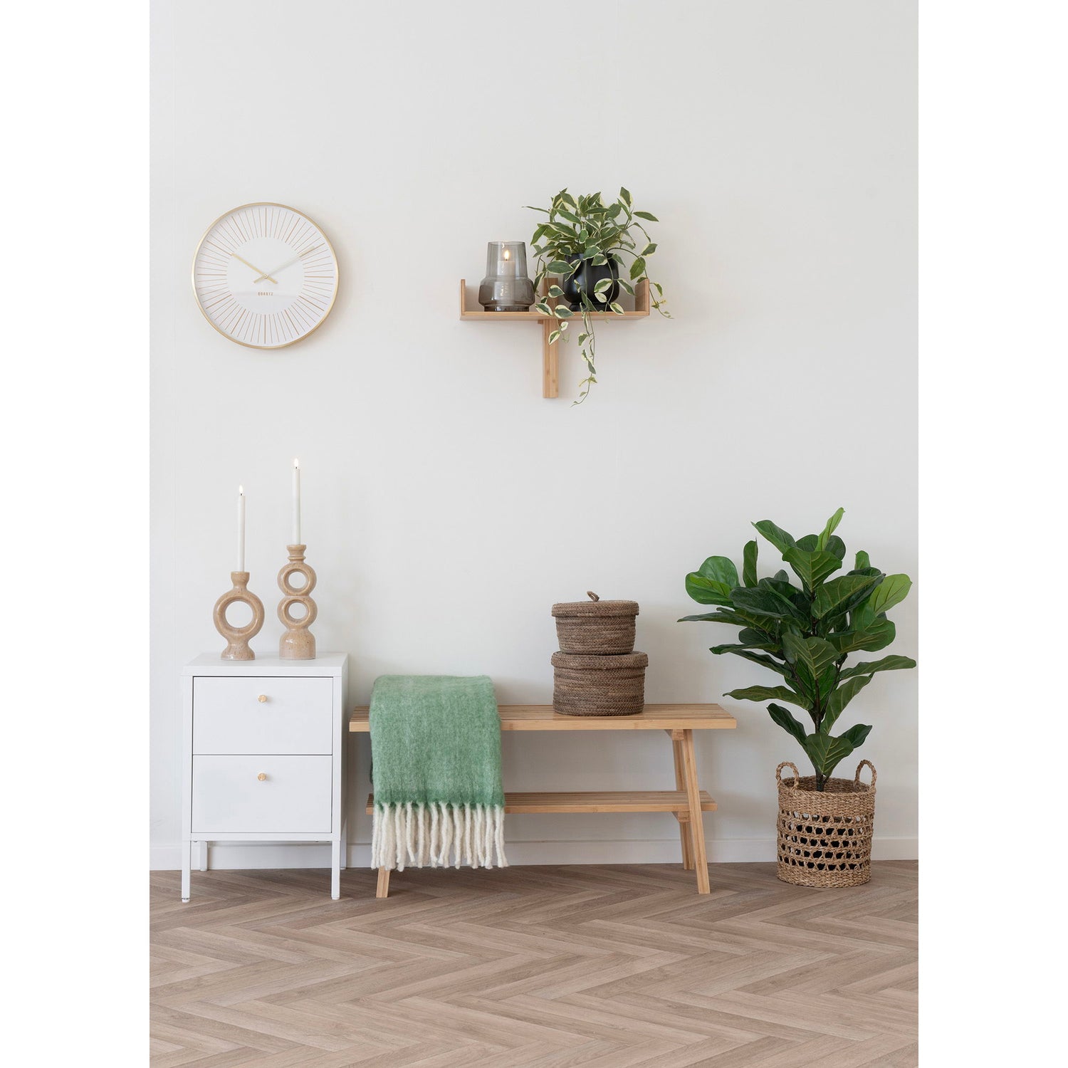 Villa Shelf