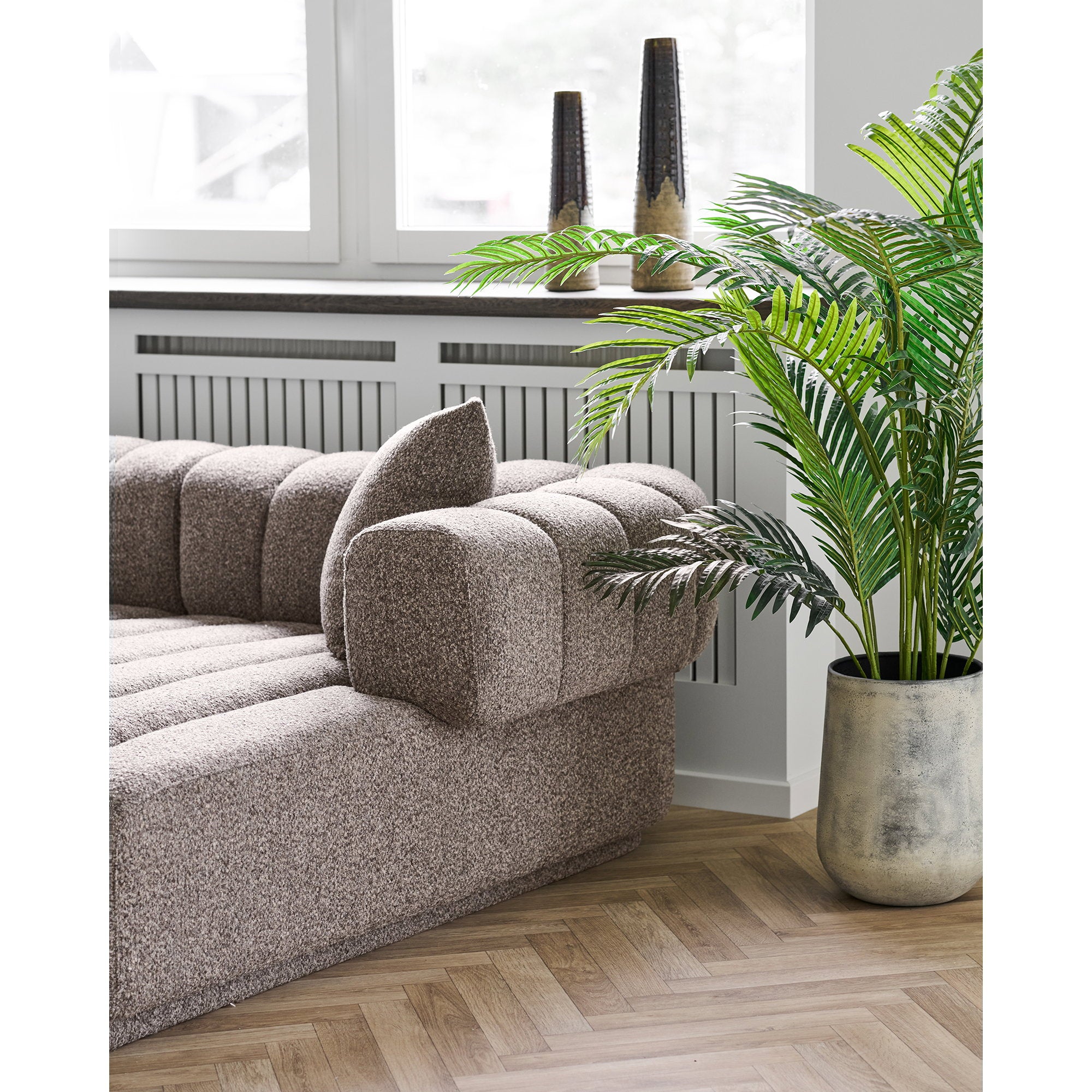 Vase – Brown