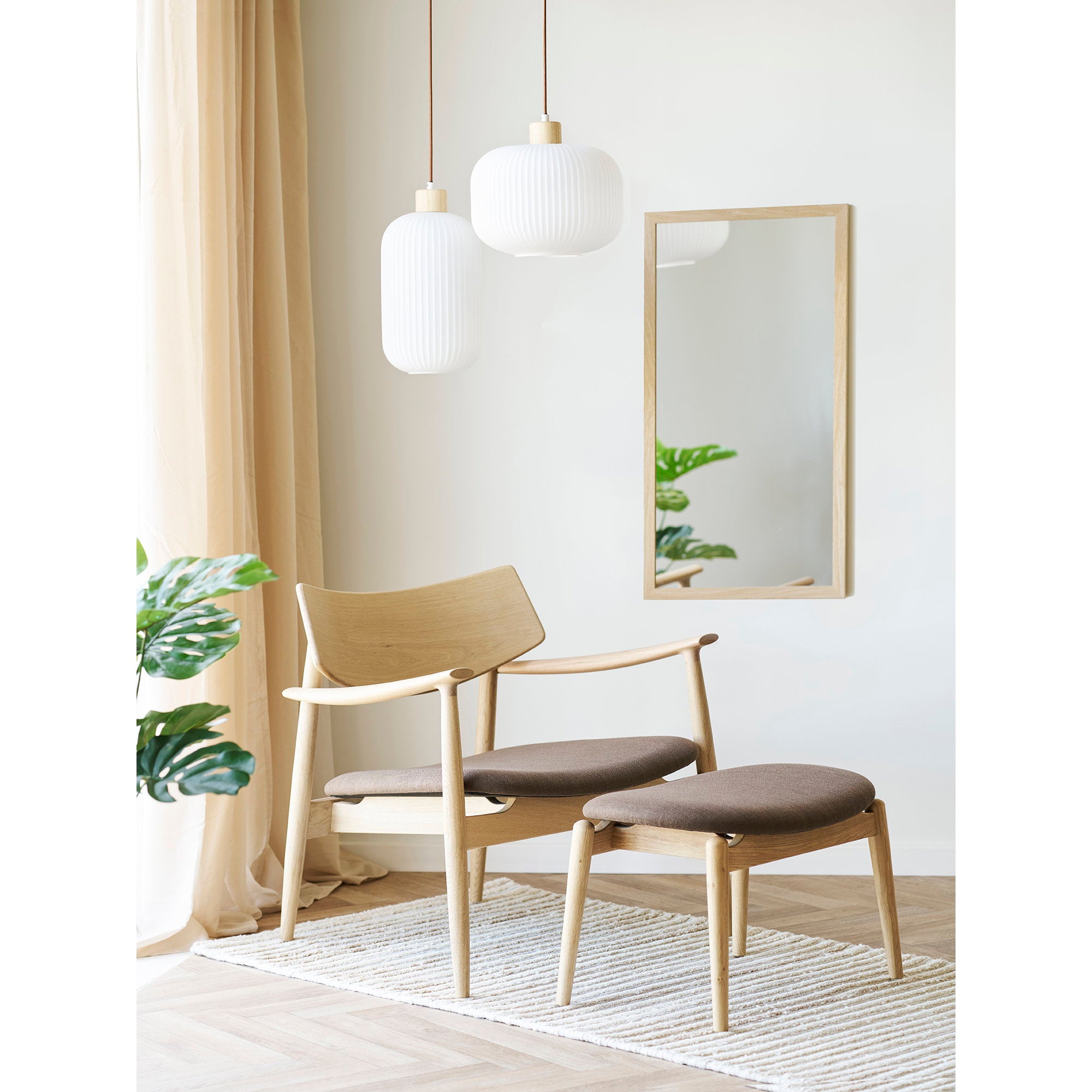 Argalo Pendant – White