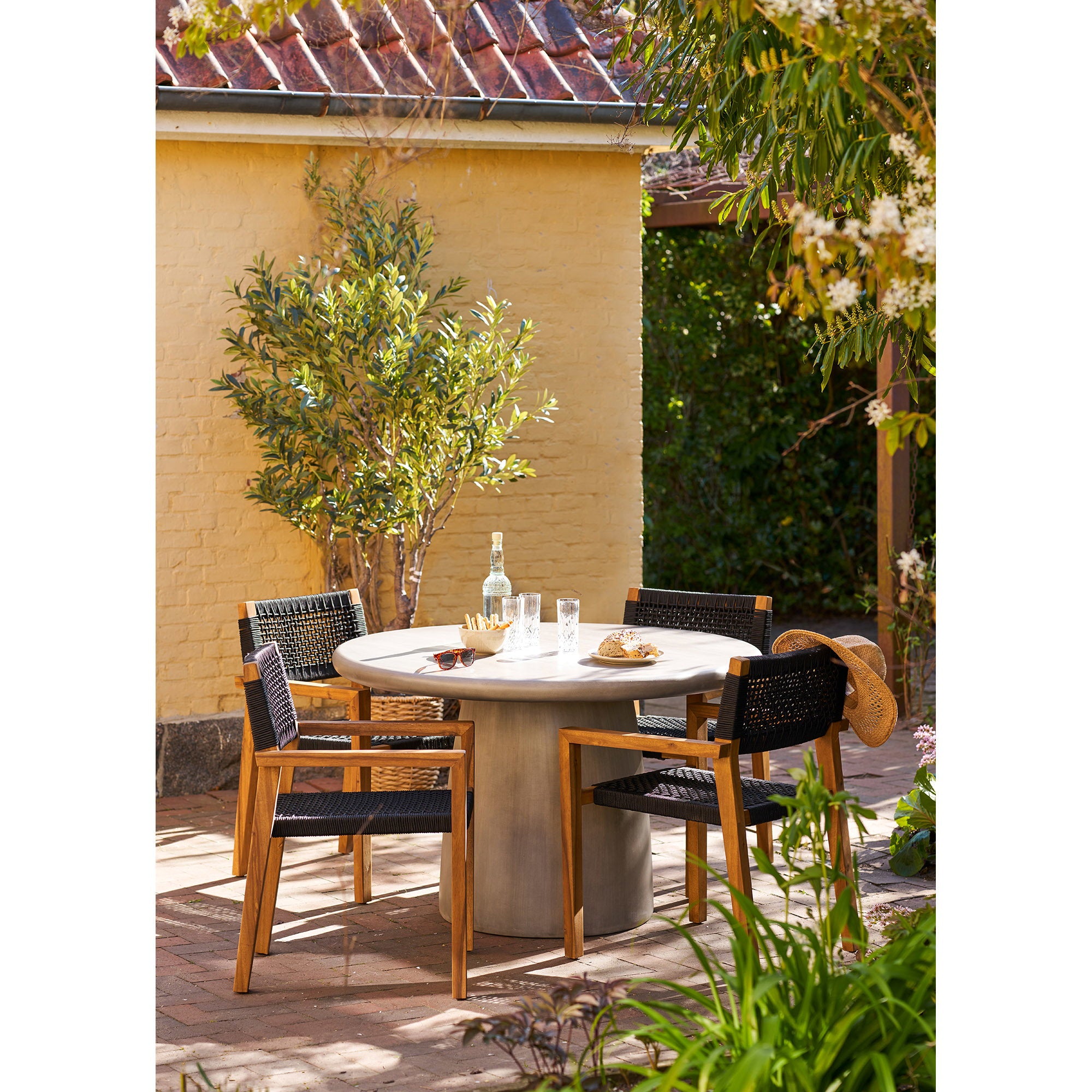 Anzio Dining Chair – Natural / Black