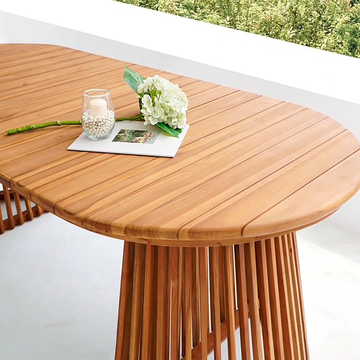 Berja Dining Table – Natural