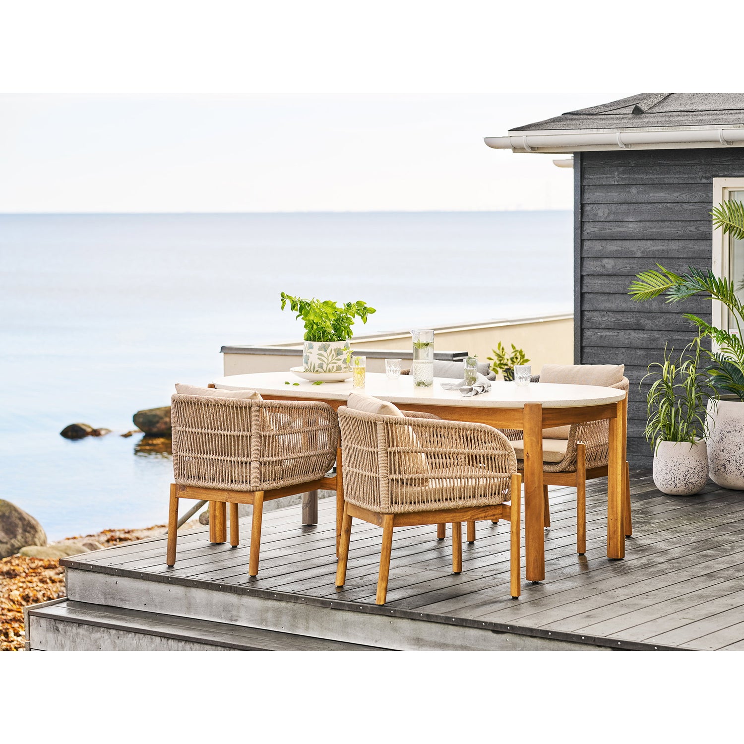 Terracina Dining Table – Natural / White