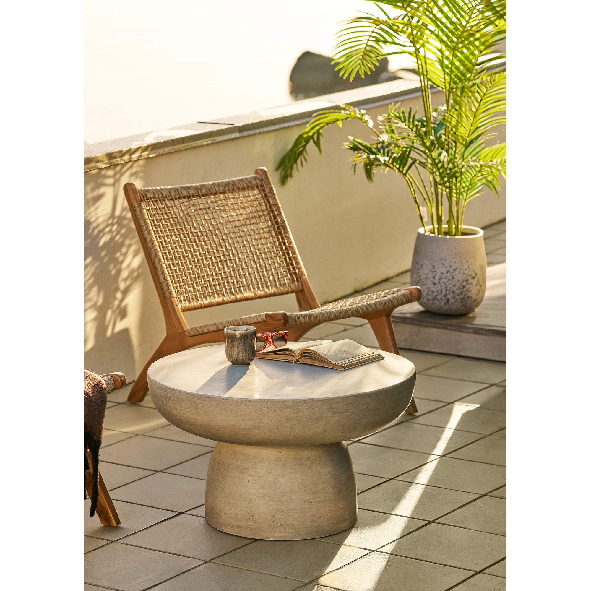 Bonnet Coffee Table – Grey