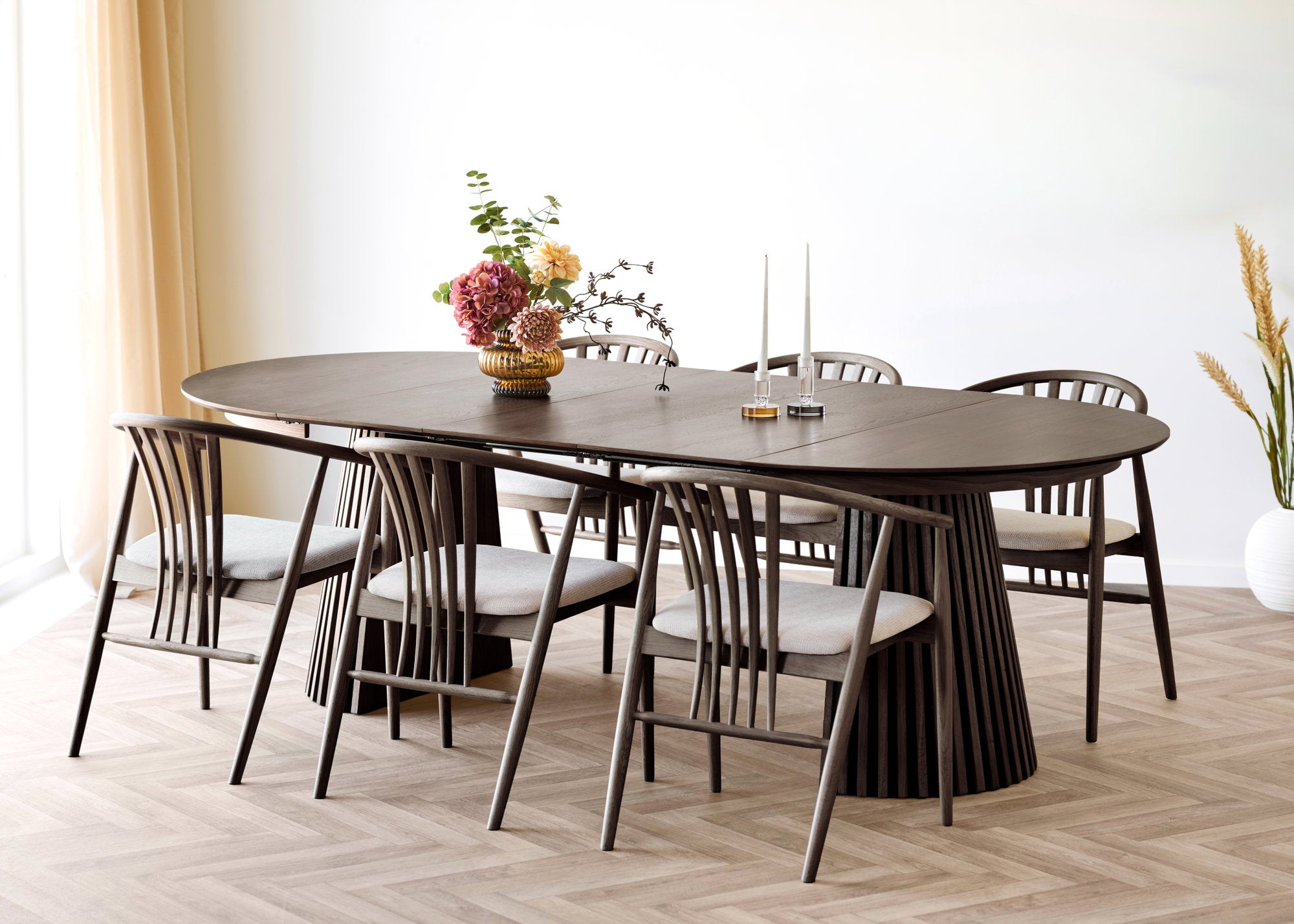 Osaka and Agustin Dining Set – Oak – Natural / Smoked