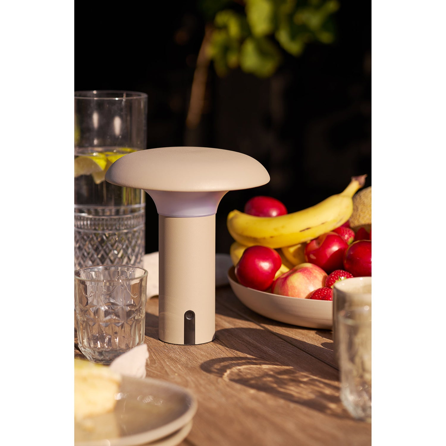Ramsey LED Lamp – Beige