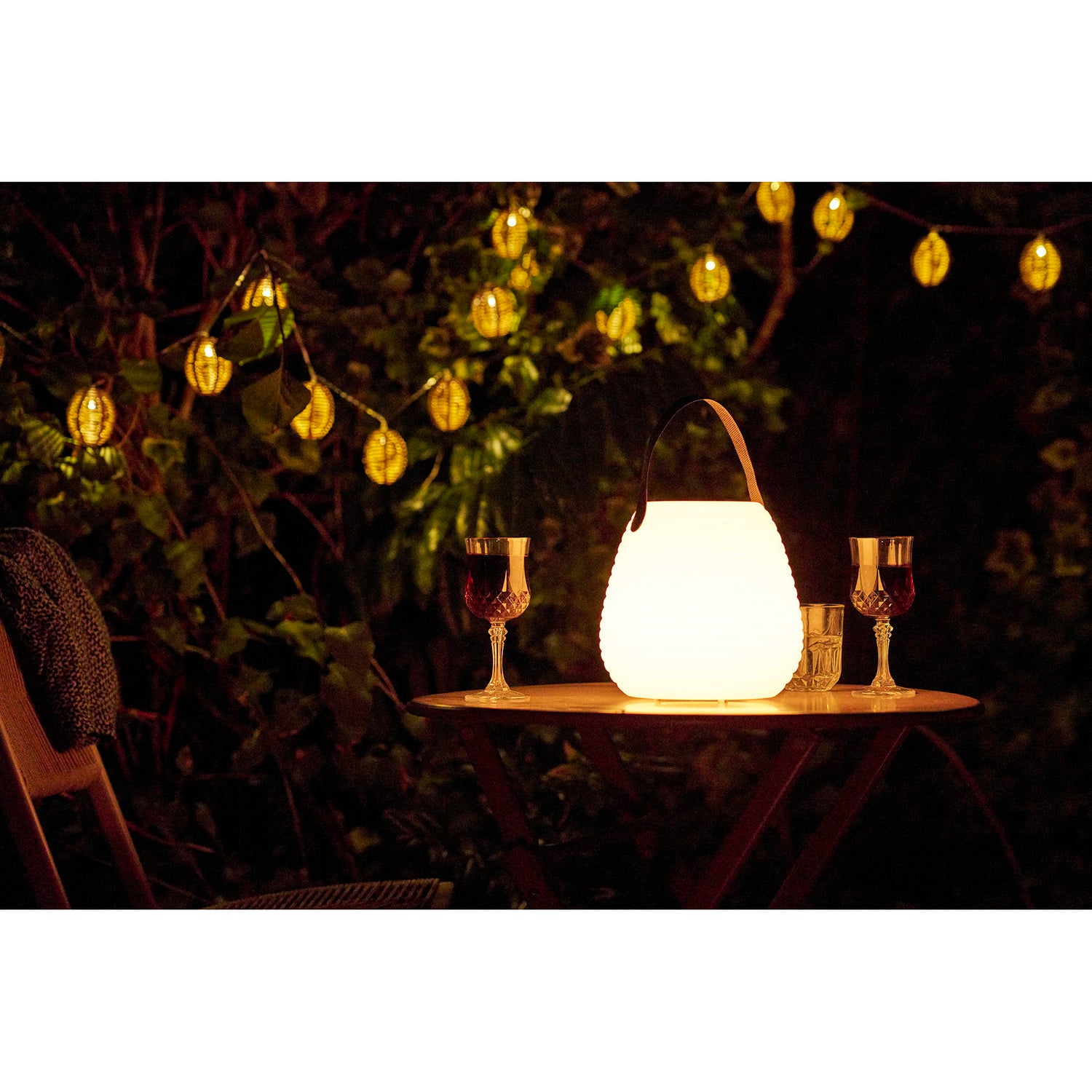 Derry LED Lamp – White