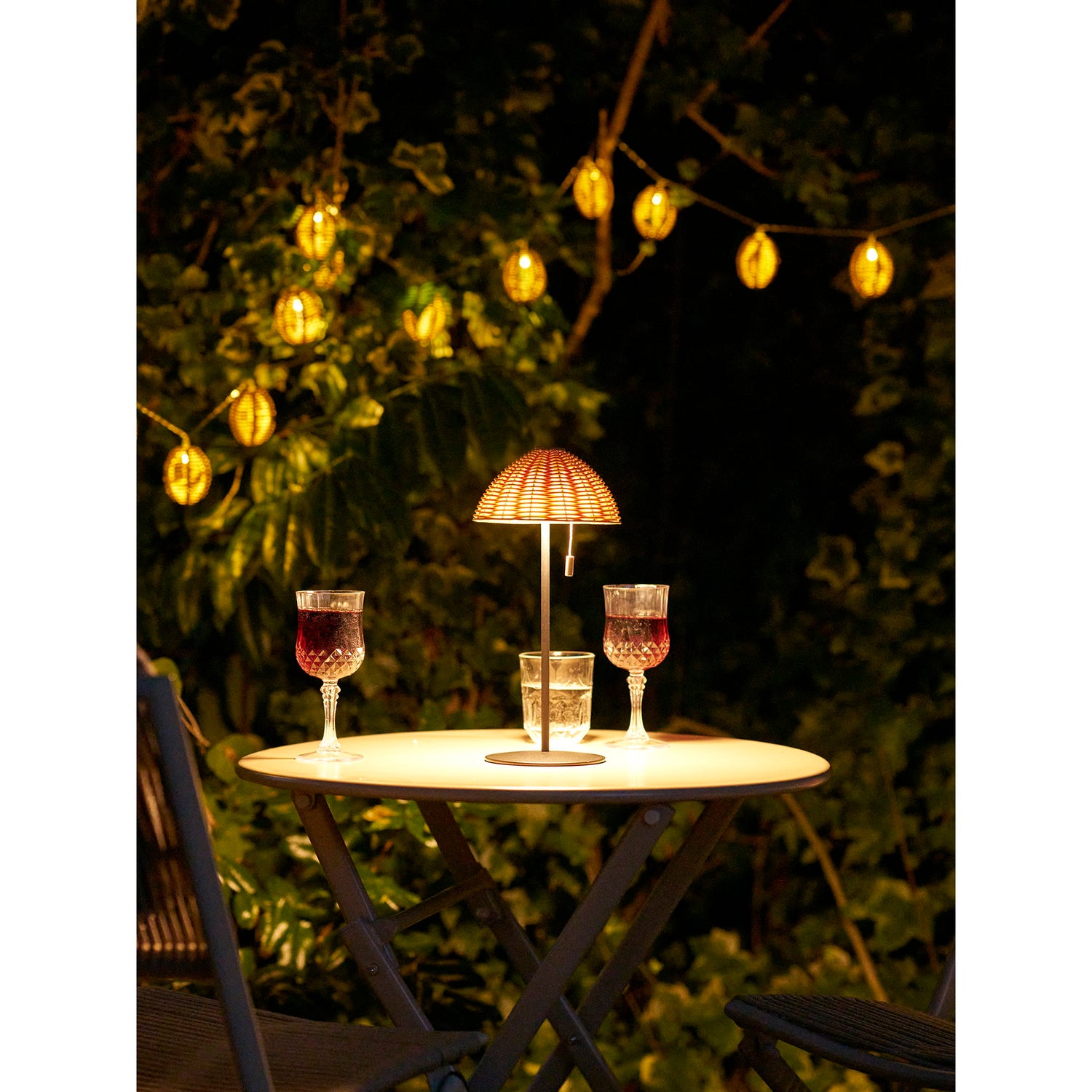 Wigan LED Table Lamp – Natural / Black